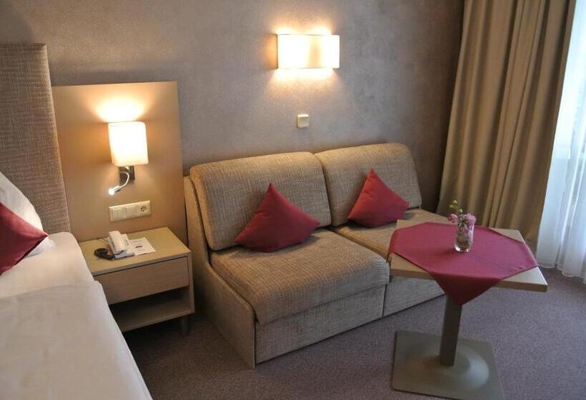Comfort room with balcony, Dei Hotel Schönblick