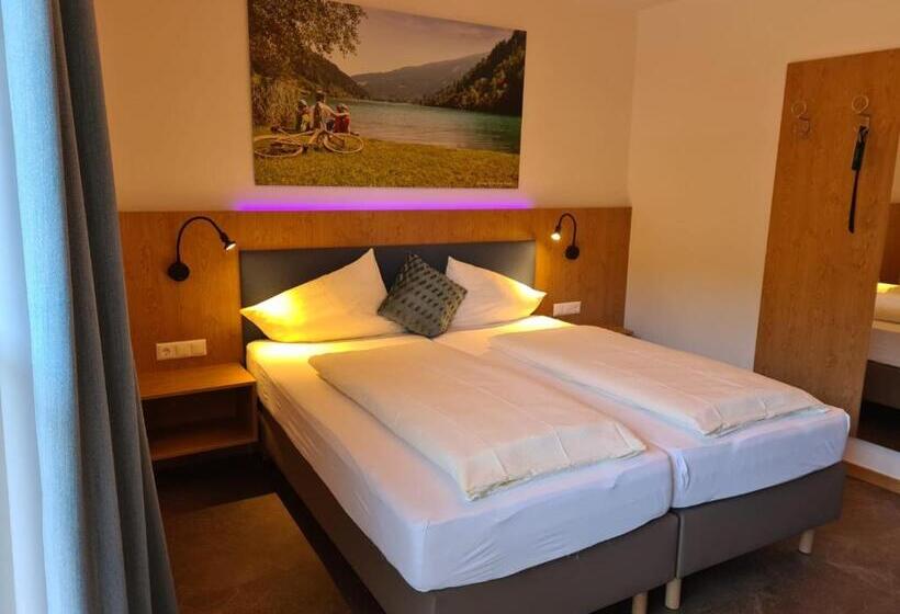 اتاق اکونومی, Dei Hotel Schönblick