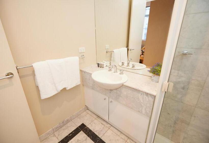 آپارتمان مدیریتی 2 خوابه, Flinders Landing Apartments