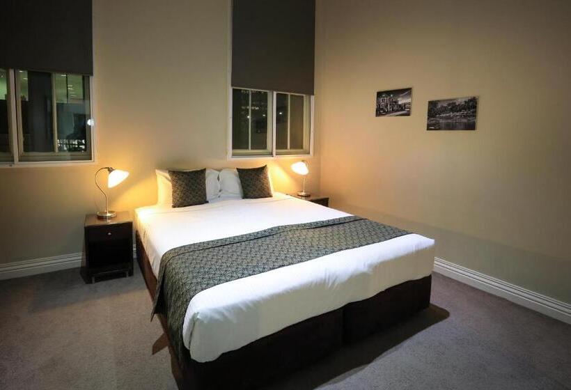 آپارتمان مدیریتی 3 خوابه, Flinders Landing Apartments