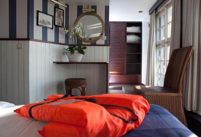 Quarto standard, Boat Hotel De Barge