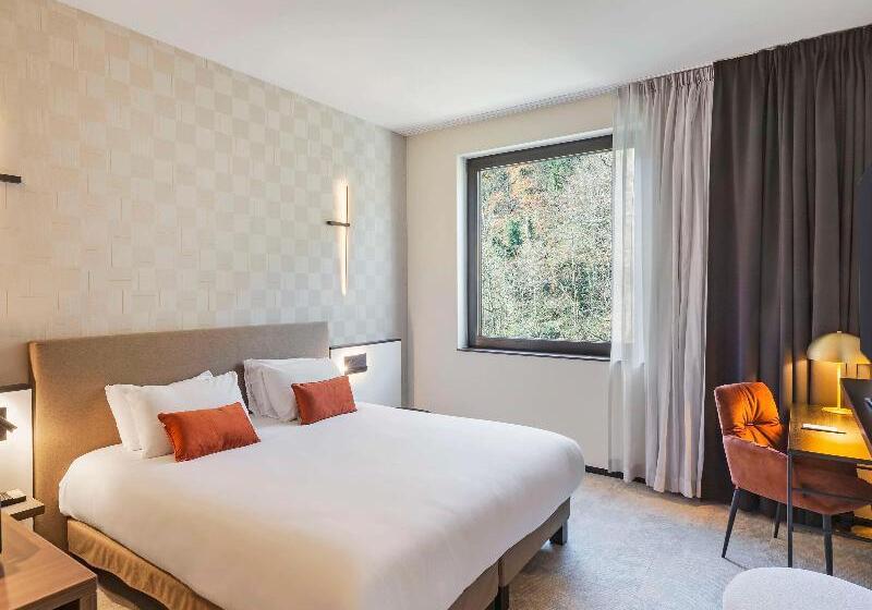 اتاق کلاسیک, Mercure Namur