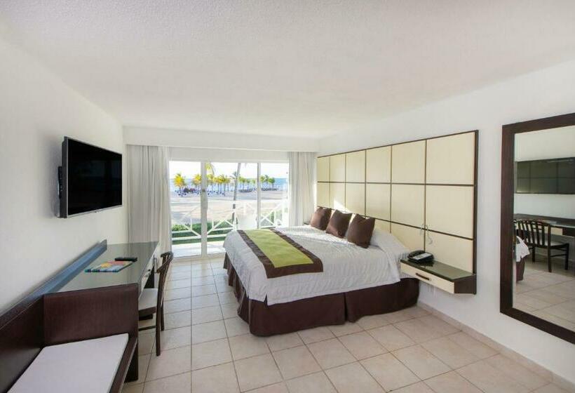 اتاق سوپریور با تخت بزرگ, Viva Fortuna Beach By Wyndham, A Trademark All Inclusive