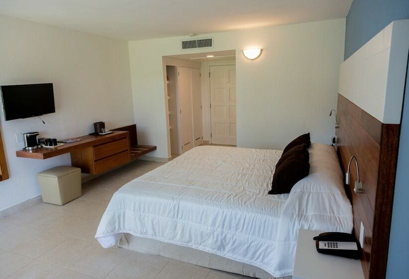 اتاق سوپریور با تخت بزرگ, Viva Fortuna Beach By Wyndham, A Trademark All Inclusive