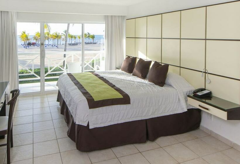 اتاق سوپریور با تخت بزرگ, Viva Fortuna Beach By Wyndham, A Trademark All Inclusive