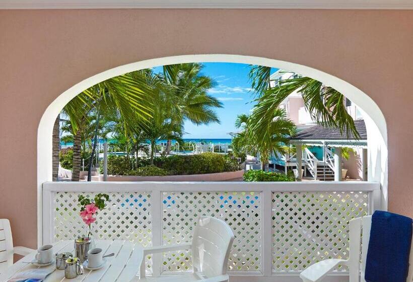 استودیو لوکس با چشم‌انداز دریا, Butterfly Beach
