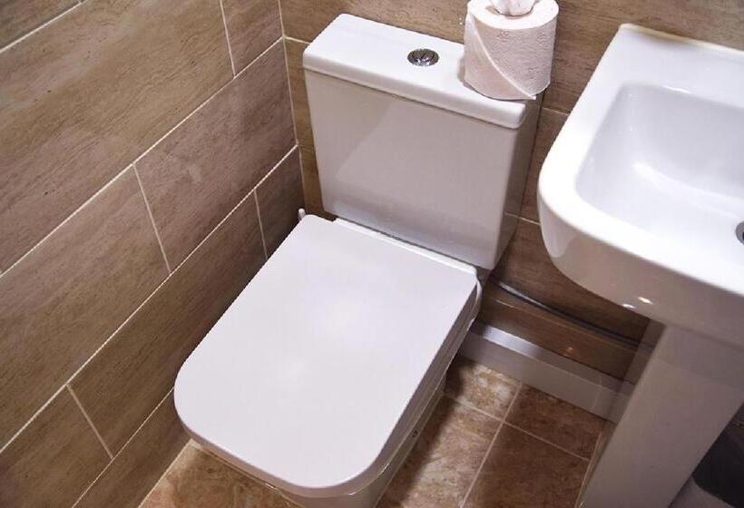 سوییت جونیور, Parkmore Hotel & Leisure Club, Sure Hotel Collection By Bw