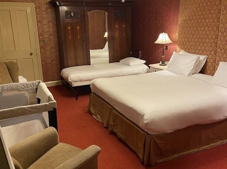 اتاق استاندارد با تخت دوبل, Ruthin Castle  And Spa