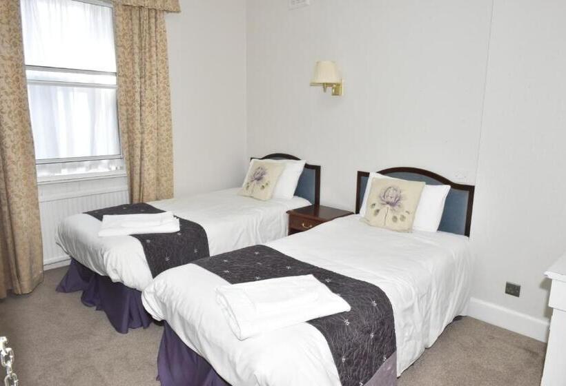 سوئیت خانواده 2 خوابه, Cross Keys Hotel, Kelso