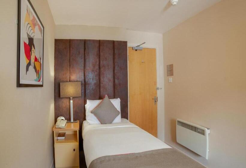 اتاق استاندارد یک نفره, Brentwood Aberdeen City Centre