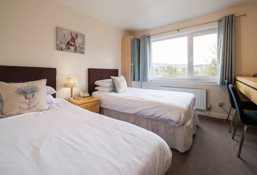 Standard Room, Craigvrack  And Restaurant Near Pitlochry Hospital