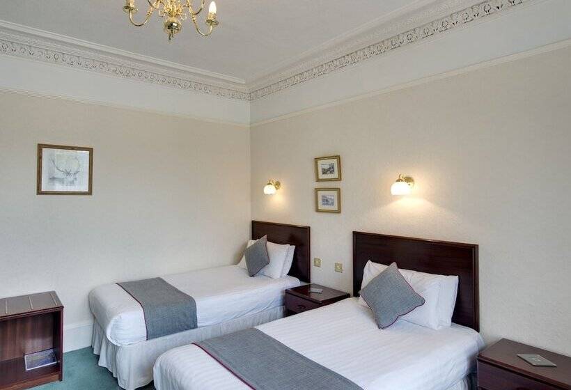 Standard Room, Craigvrack  And Restaurant Near Pitlochry Hospital