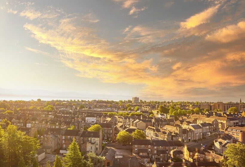 اتاق استاندارد, Crowne Plaza Harrogate, An Ihg