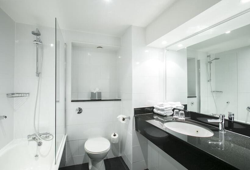اتاق استاندارد, Crowne Plaza Harrogate, An Ihg