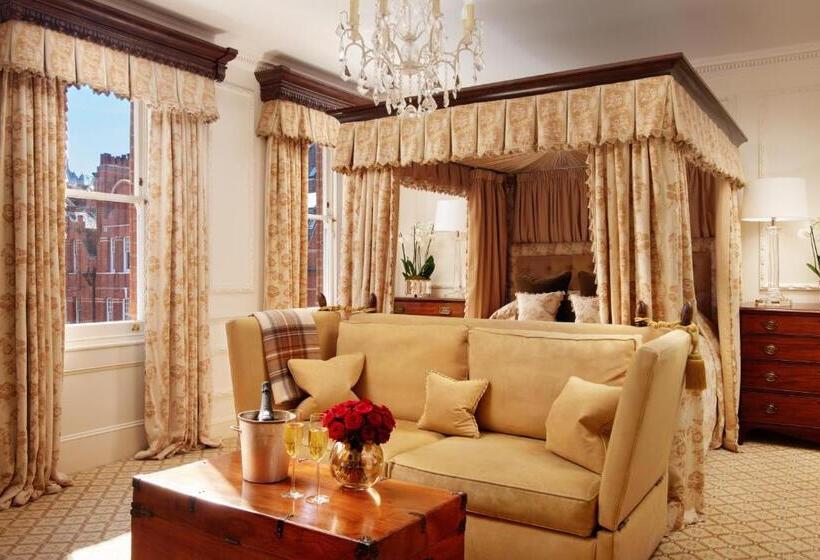 Estúdio Standard, Egerton House