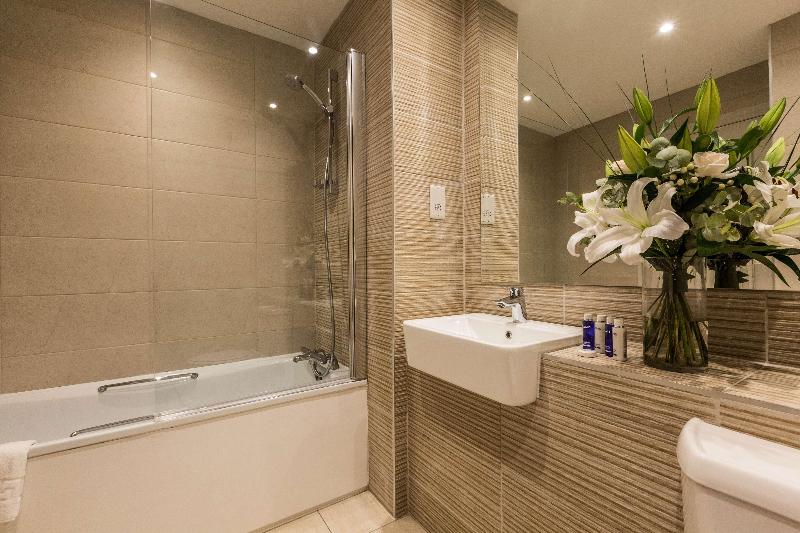 اتاق اجرایی با تخت بزرگ, Gleddoch Golf & Spa Resort