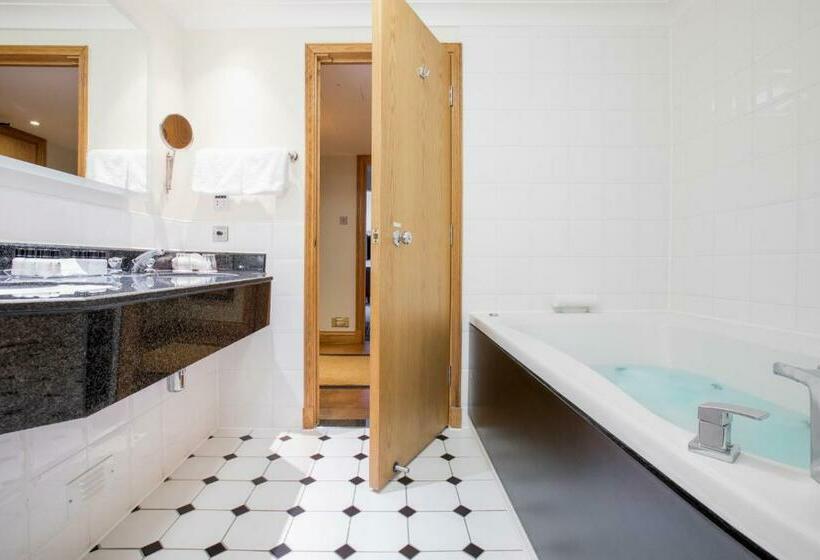 سوئیت پرزیدنت, Leonardo Royal Southampton Grand Harbour