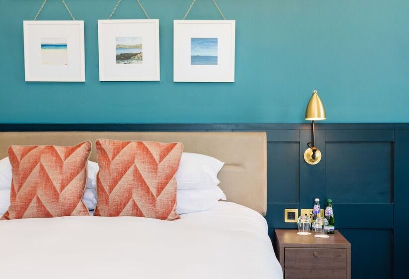 اتاق استاندارد, The Perle Oban Hotel & Spa
