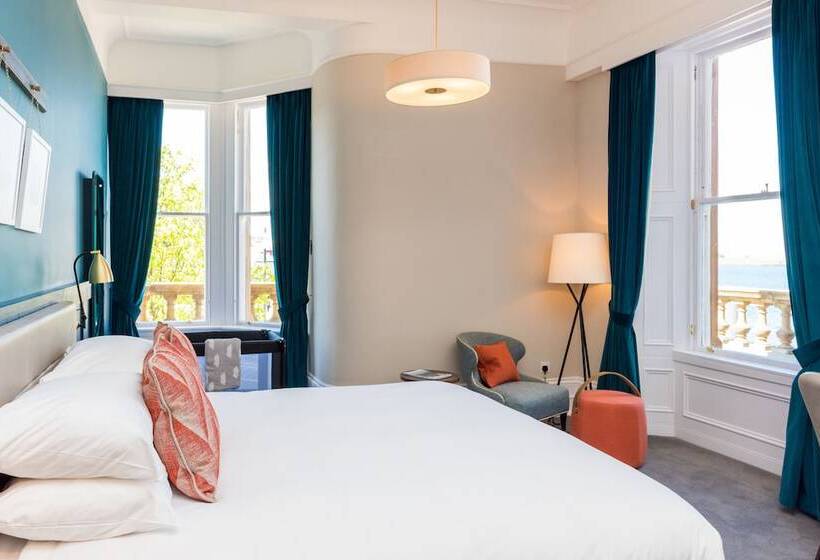 اتاق سوپریور با چشم‌انداز دریا, The Perle Oban Hotel & Spa