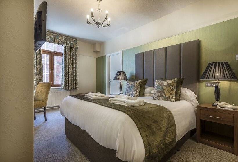 اتاق سوپریور, The Royal Oak Hotel, Welshpool, Mid Wales