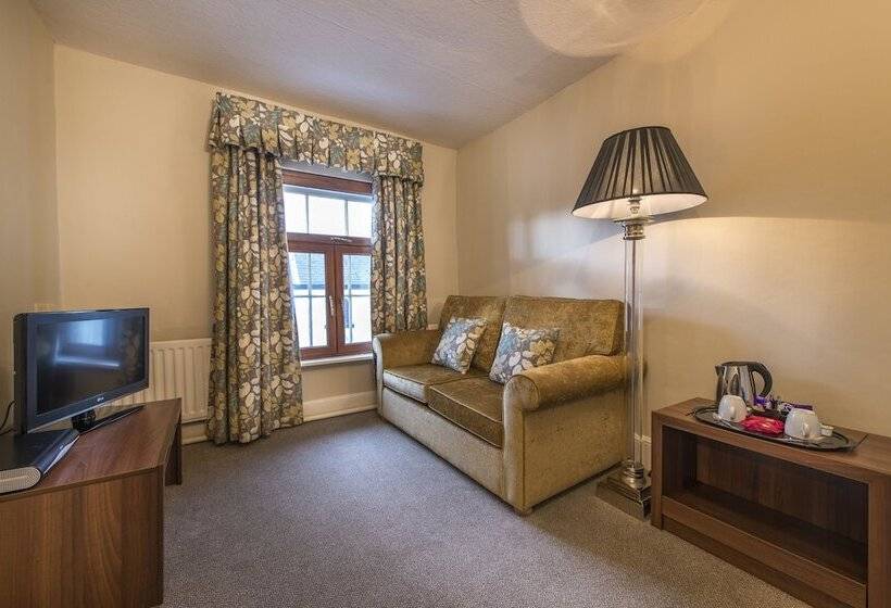 اتاق سوپریور خانوادگی, The Royal Oak Hotel, Welshpool, Mid Wales
