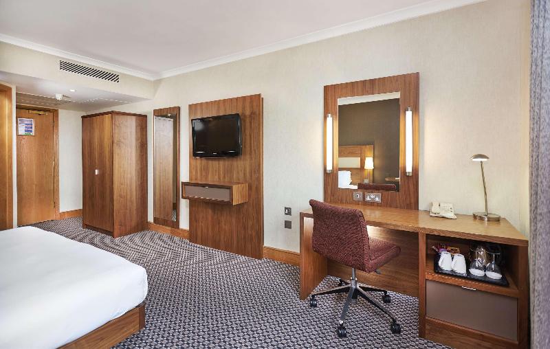 اتاق استاندارد با تخت بزرگ, Doubletree By Hilton Coventry