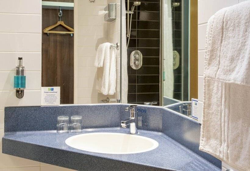 اتاق استاندارد, Holiday Inn Express York, An Ihg