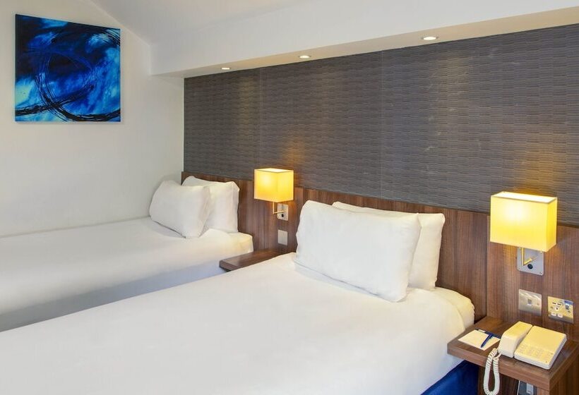 اتاق استاندارد, Holiday Inn Express York, An Ihg