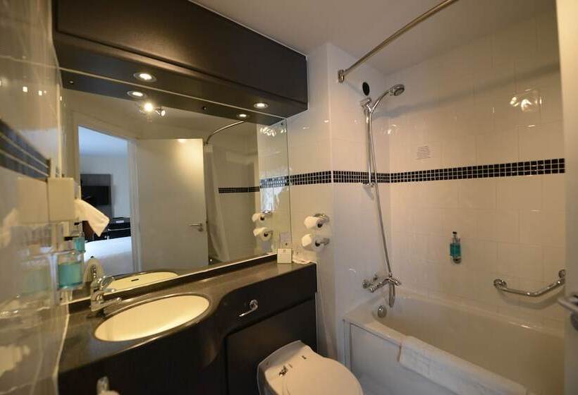 חדר סטנדרט, Holiday Inn Wolverhampton   Racecourse, An Ihg