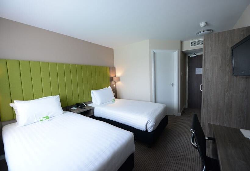חדר סטנדרט עם נוף, Holiday Inn Wolverhampton   Racecourse, An Ihg
