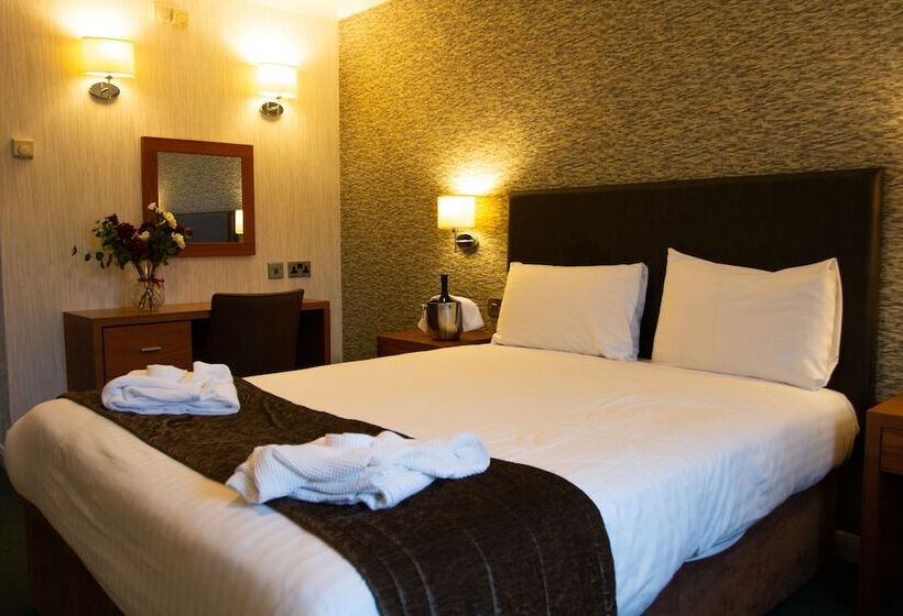 اتاق اجرایی, Milford Hall Hotel   Newly Refurbished