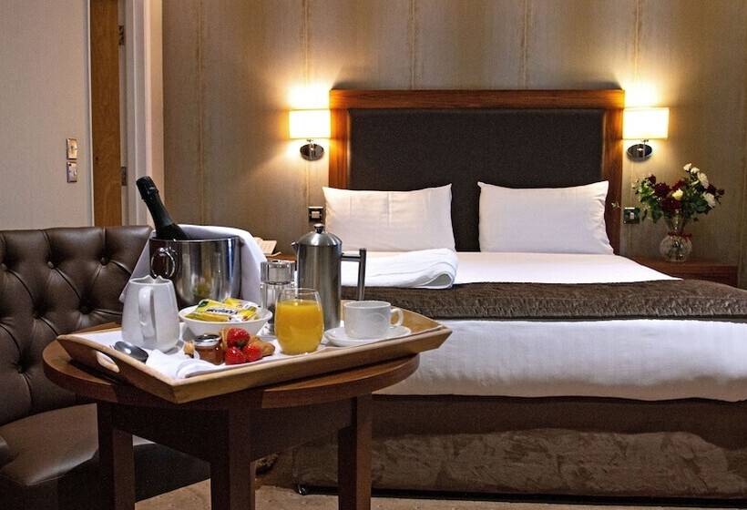 اتاق اجرایی, Milford Hall Hotel   Newly Refurbished