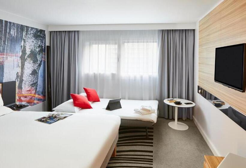 Chambre Familiale, Novotel Birmingham Airport