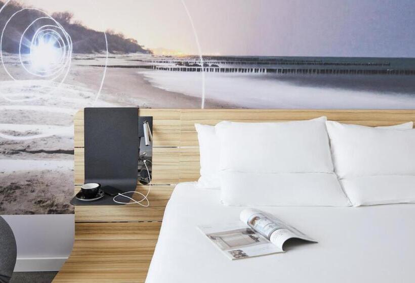 اتاق استاندارد با تخت دوبل, Novotel Birmingham Airport Terminal Building   Nec