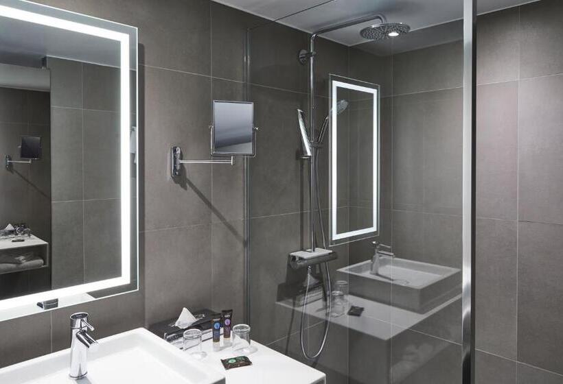 اتاق استاندارد با تخت دوبل, Novotel Birmingham Airport Terminal Building   Nec