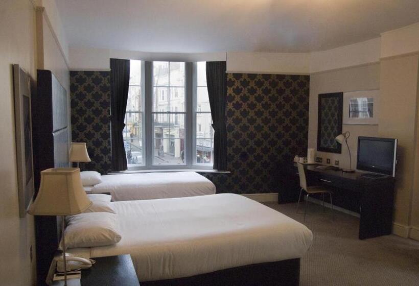 标准三人间, Queens Hotel & Spa