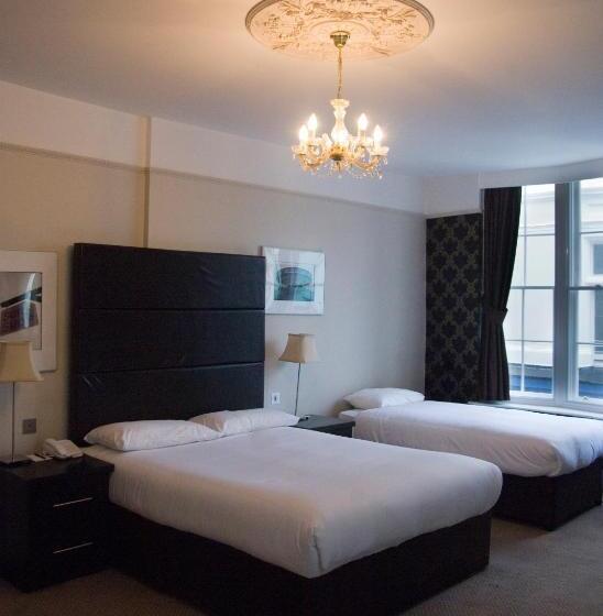 标准三人间, Queens Hotel & Spa