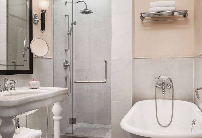 اتاق استاندارد, Raffles Hotel Le Royal