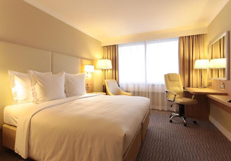 اتاق استاندارد, Renaissance London Heathrow