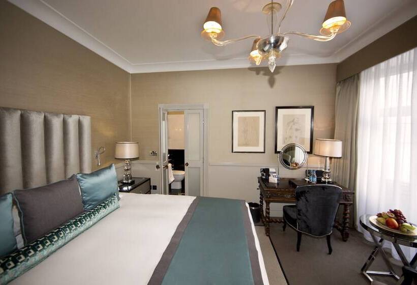 اتاق سوپریور, Althoff St James S Hotel & Club London