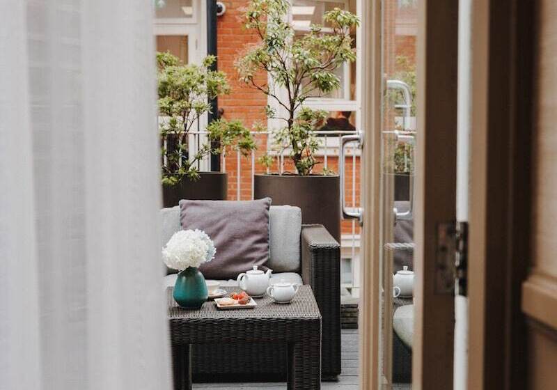 اتاق اجرایی, Althoff St James S Hotel & Club London
