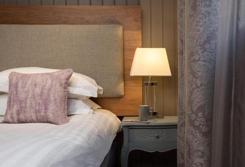 اتاق استاندارد یک نفره, The Ambleside Inn   The Inn Collection Group