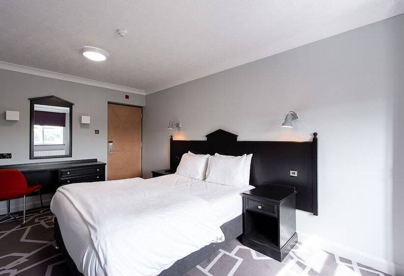 اتاق استاندارد, Village Hotel Liverpool