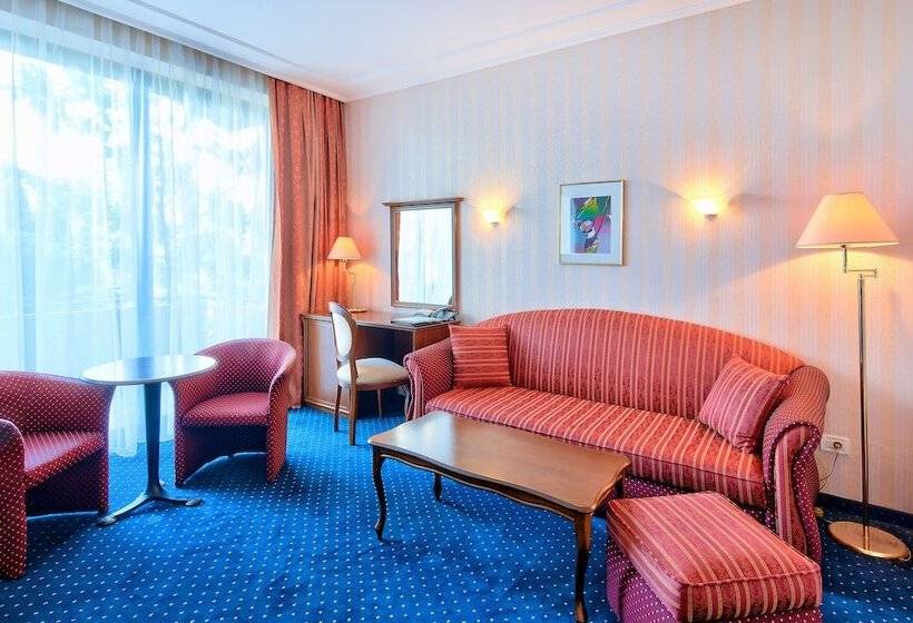 دوبلکس یک ‌خوابه, Imperial Hotel & Spa