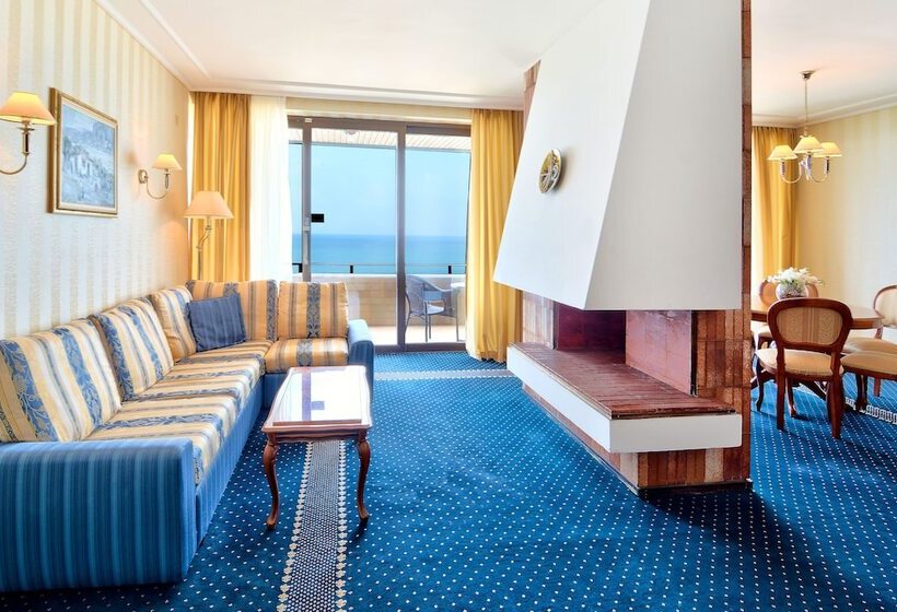 دوبلکس یک ‌خوابه, Imperial Hotel & Spa