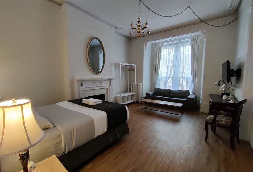 חדר משפחתי, Ambrose House & Cafe   Self Check In Guesthouse