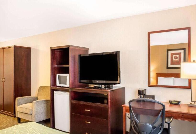 اتاق استاندارد با 2 تخت دوبل, Comfort Inn  Halifax