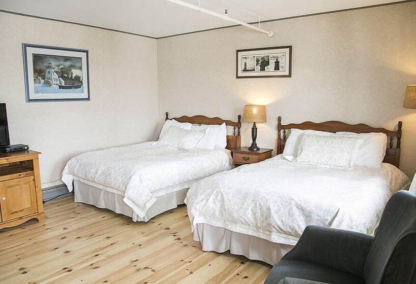 اتاق استاندارد, Lanes Privateer Inn