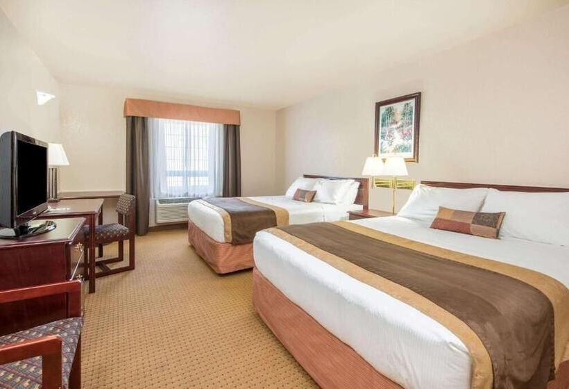 اتاق استاندارد, Gold Circle Inn