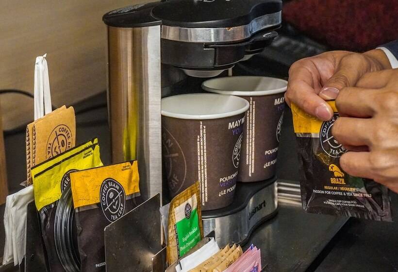 اتاق استاندارد, Hilton Vancouver Airport